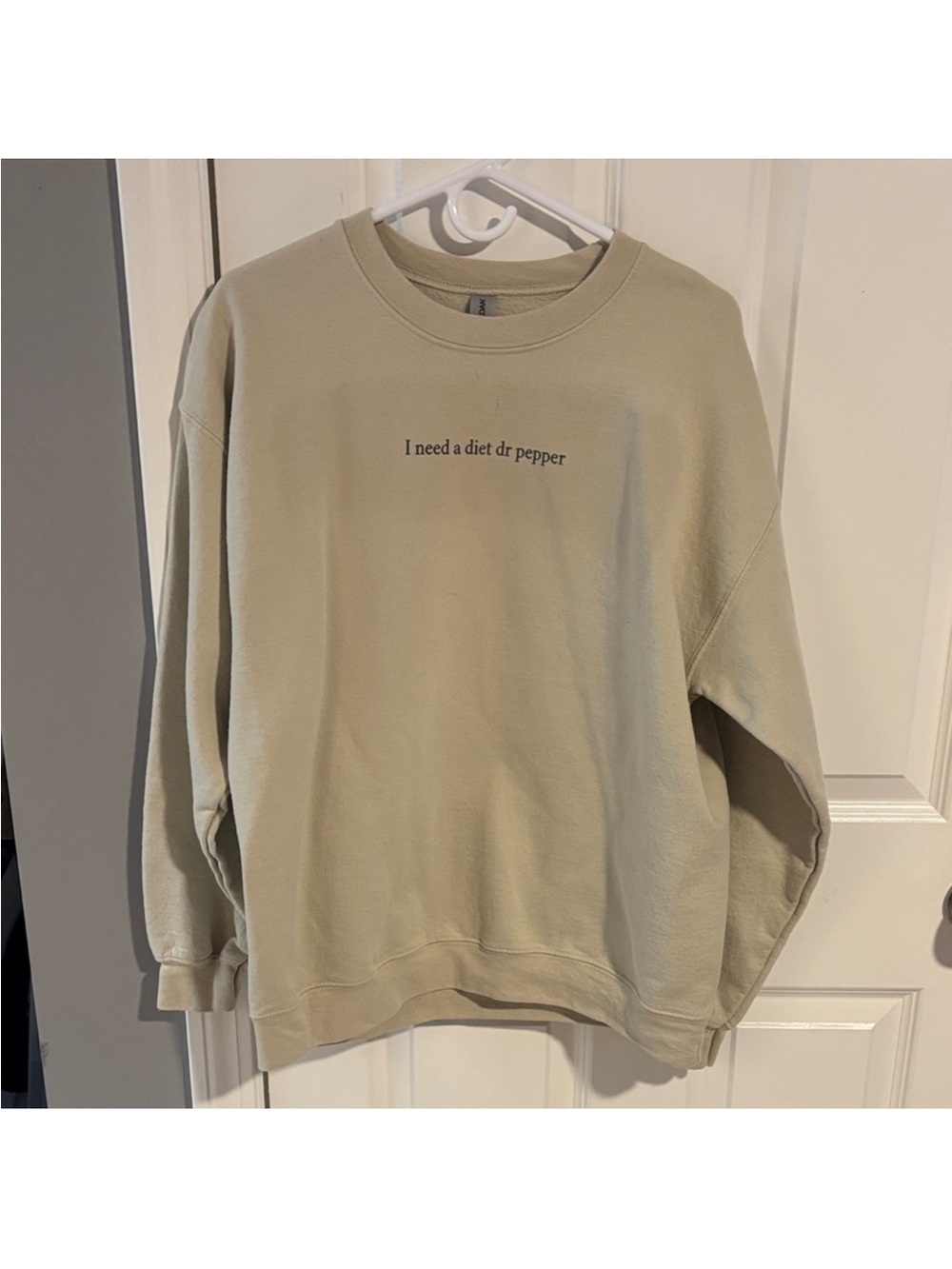 Unbranded Cream Graphic Sweatshirt - 'I need a diet dr pepper'